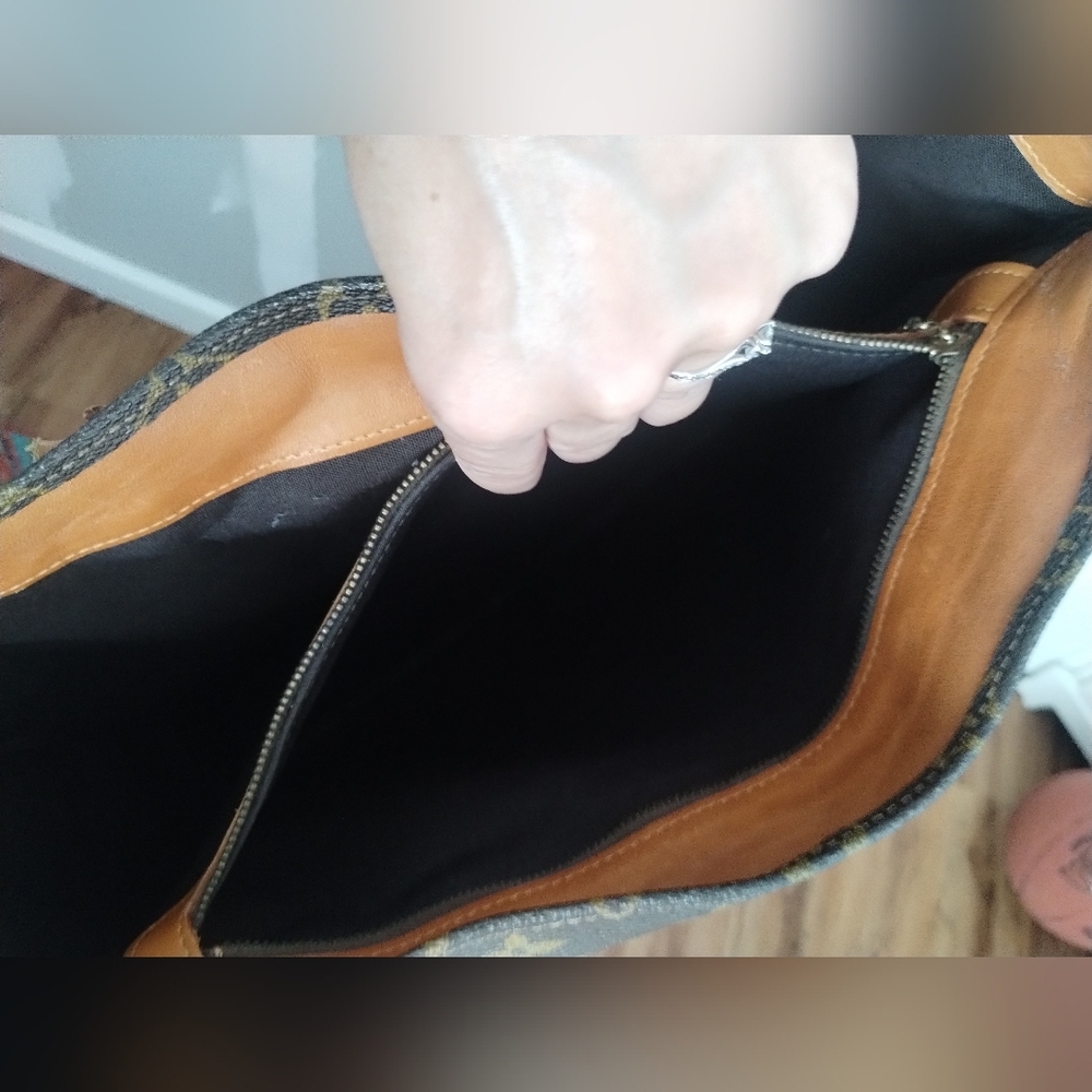 Louis Vuitton Brown Monogram Tote Bag - Picture 12 of 16